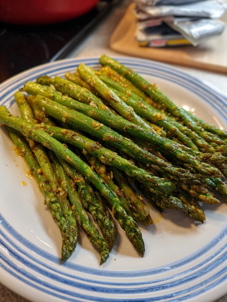 Why You'll Love This Garlic Roasted Asparagus