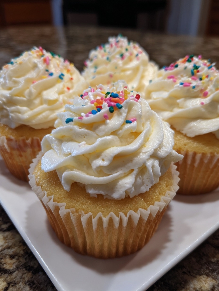 How to Make Vanilla Cupcakes Recipe