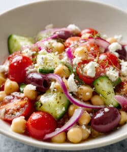 Healthy Greek Chickpea Salad