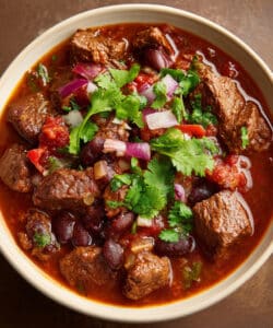 Texas Chili with Black Beans: Discover a Hearty Dinner Delight!