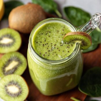 Kiwi Spinach Smoothie