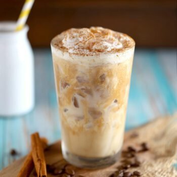 Iced Cinnamon Vanilla Latte