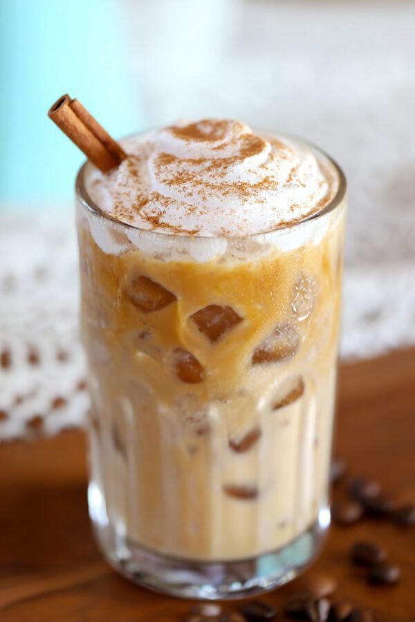 Iced Cinnamon Vanilla Latte