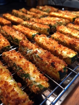Oven-Baked Zucchini Fries: Crispy, Oil-Free Healthy Snack!